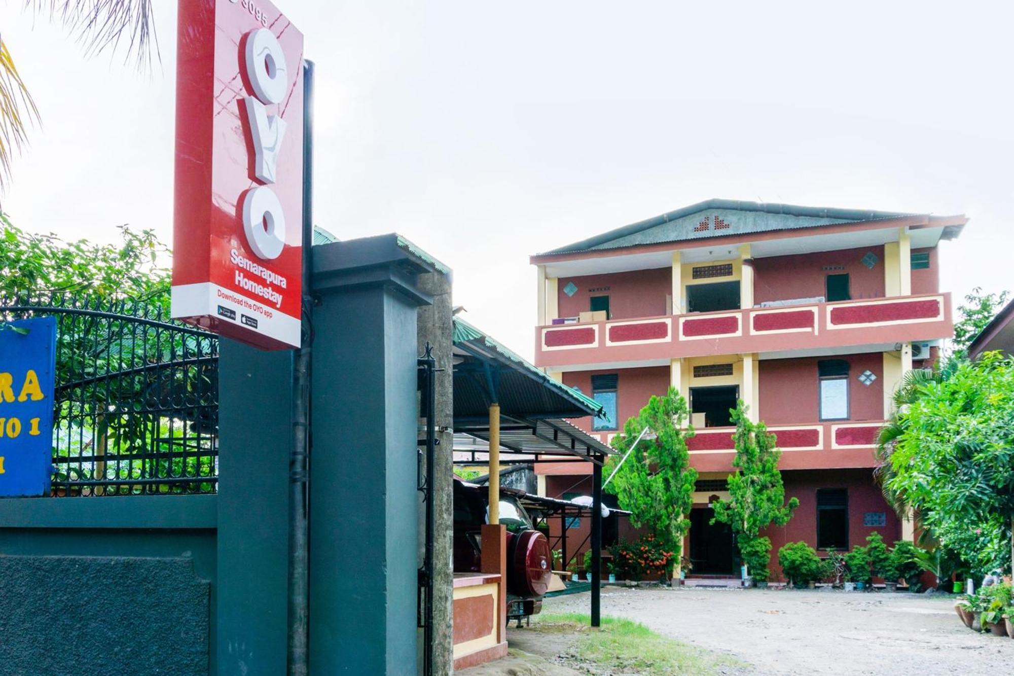 Oyo 3095 Semarapura Homestay Makasar Exteriér fotografie